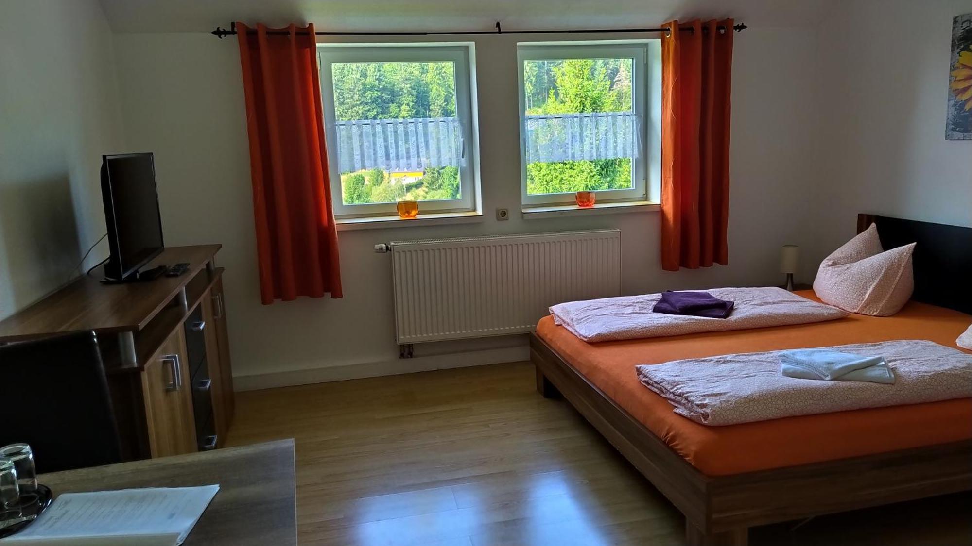 Greizer Kammhuette Gaststaette & Pension Klingenthal Dış mekan fotoğraf